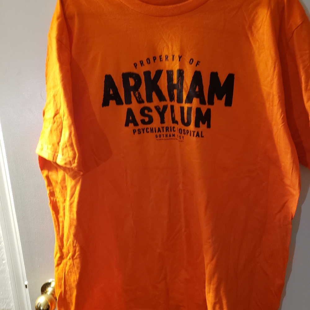 Orange t-shirt